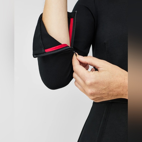 💐SPANX The Perfect A-line 3/4 Sleeve Dress - Black - Picture 4 of 6